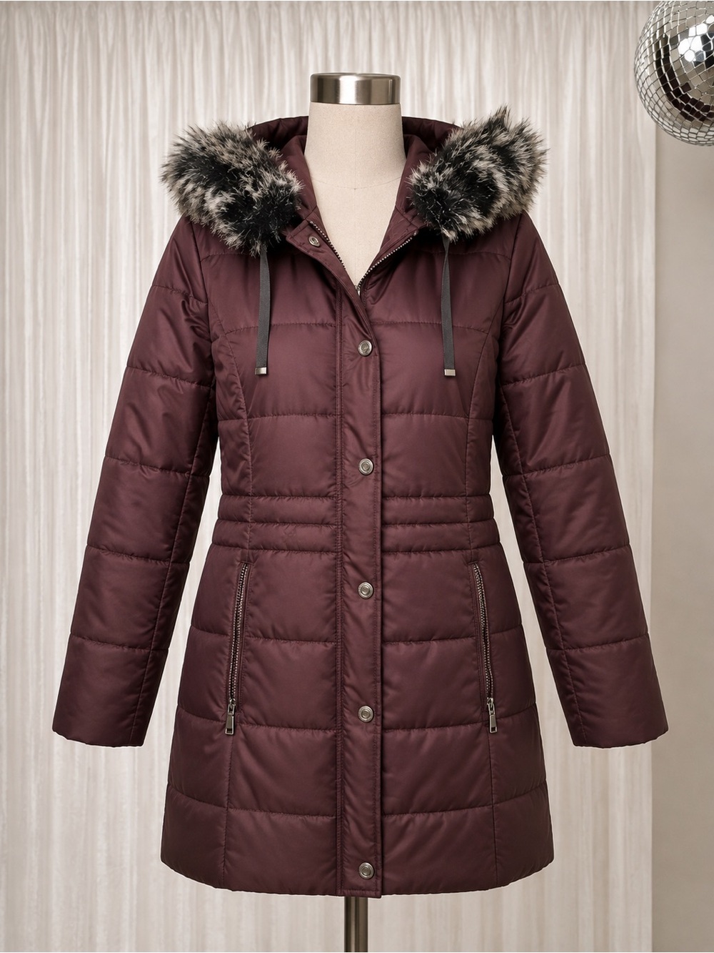 Women's Quilted Hooded Puffer Coat with Faux Fur Trim - Burgundy